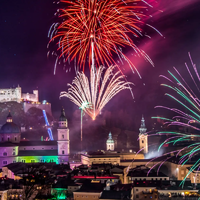 Silvester über den Dächern Salzburgs – Mozartklänge und Winterzauber